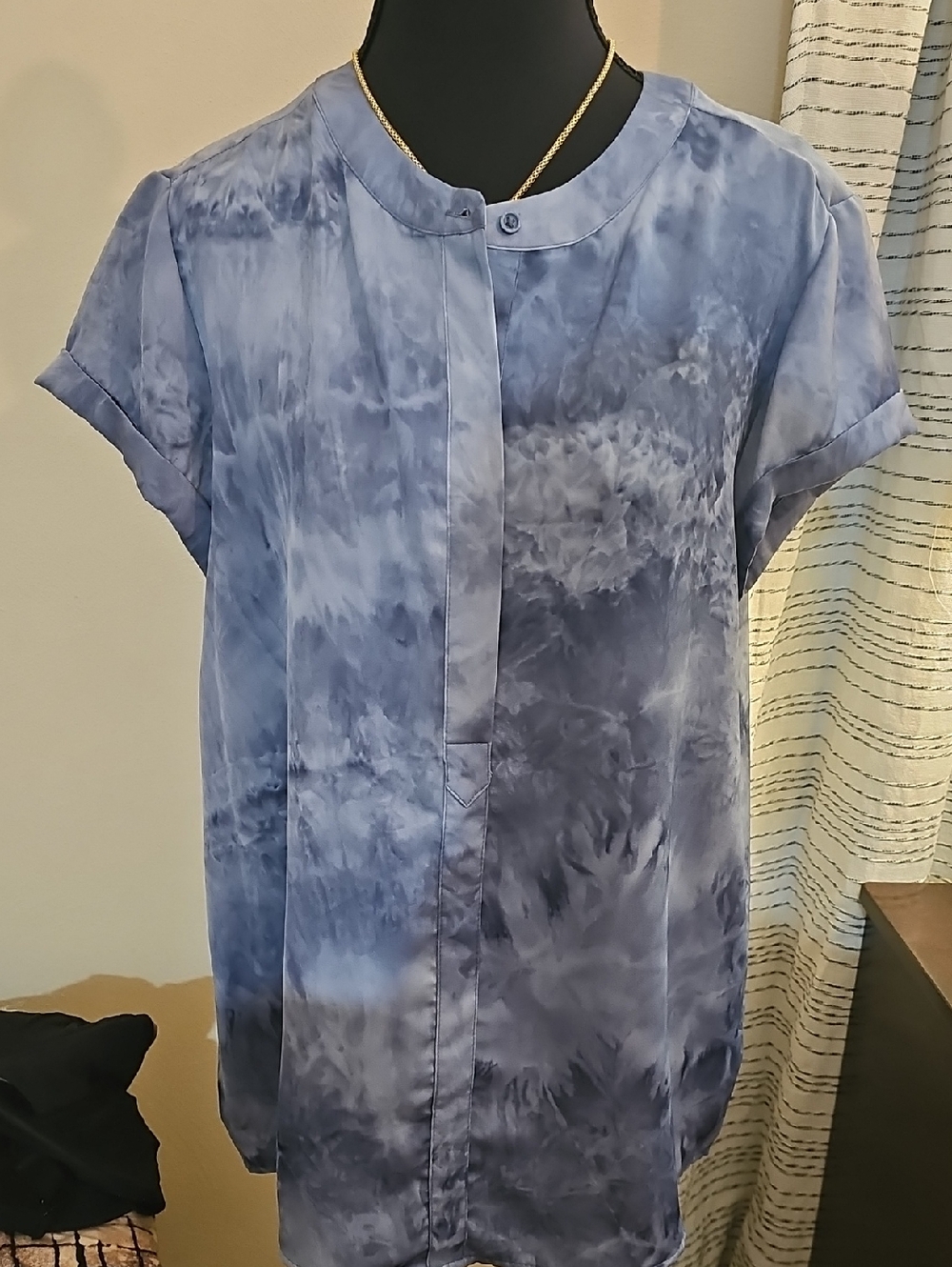 Simply Vera Vera Wang Blue Tie-Dye Short Sleeve Blouse